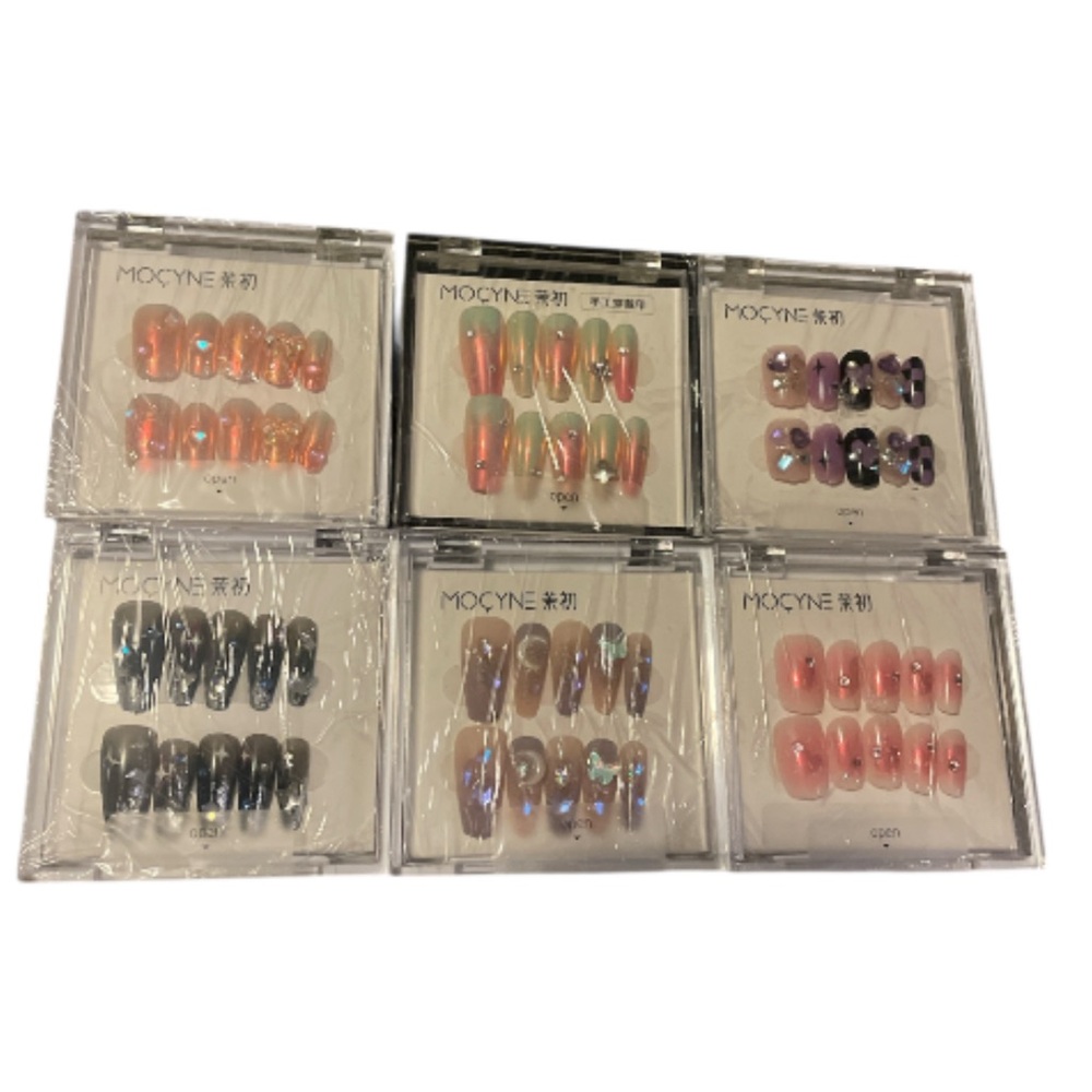 High Quality Press-on Nails set of 6